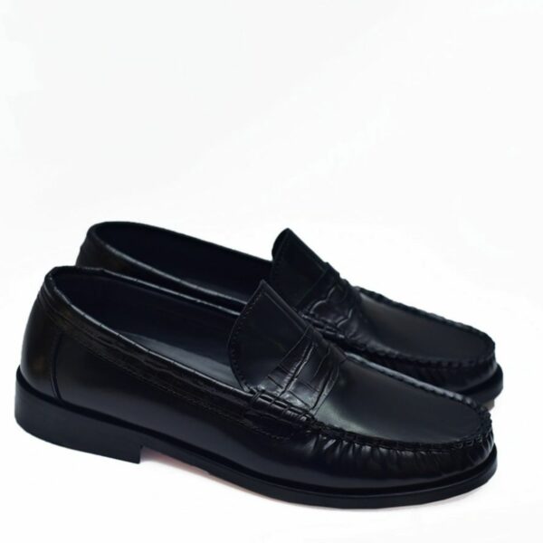 TAY DIGNO LEATHER LOAFER  SHOE