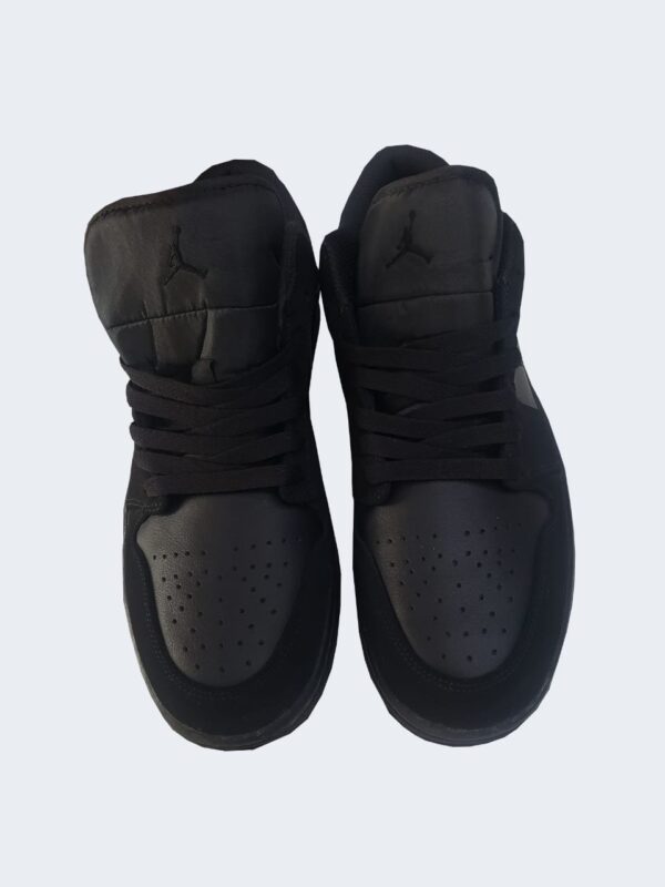 Nike air force sneakers - Image 2