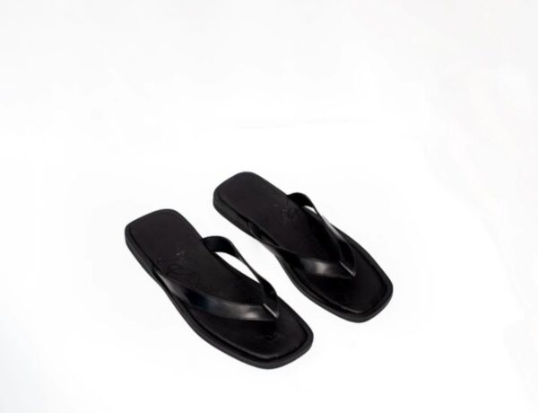 FLIP FLOP SANDALS