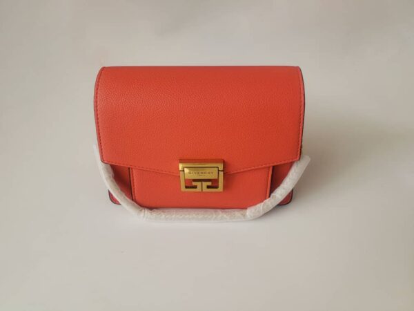 SMALL GV3 CROSSBODY BAG - Image 9