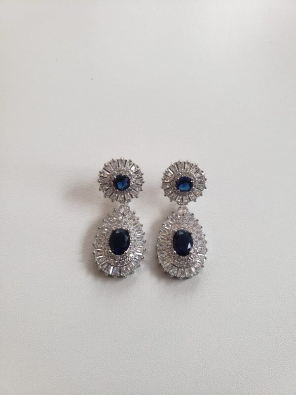 Royal blue stone and sliver plated earring